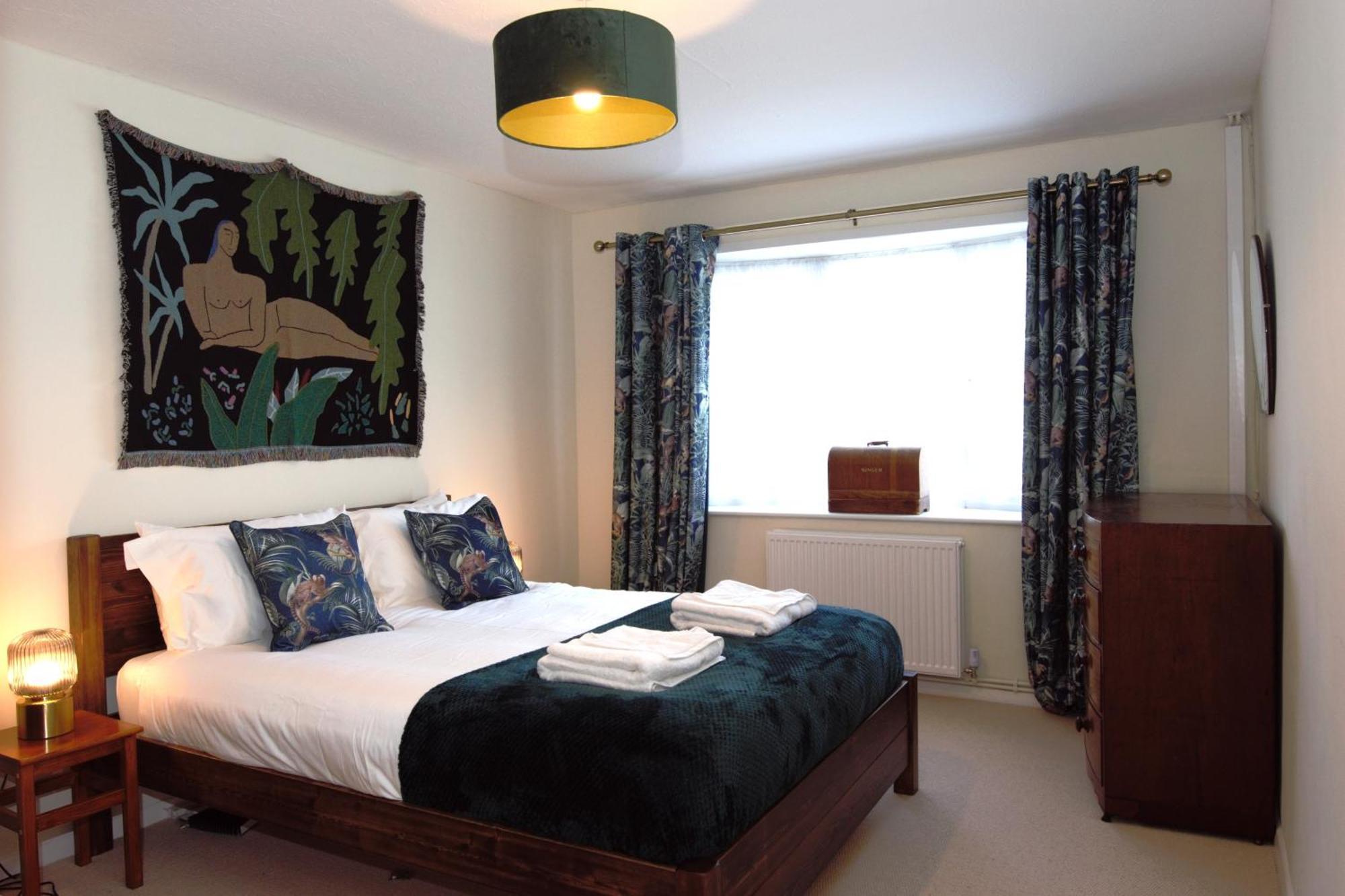 Holiday home Family Seaside Oasis - Mins To